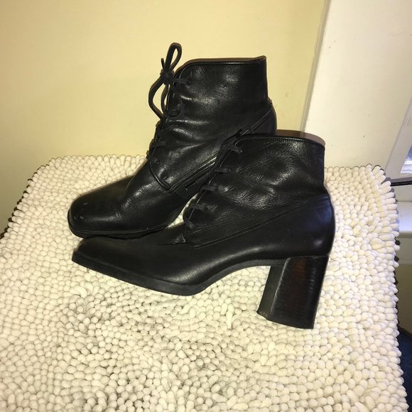 Diba leather lace up heeled booties 6.5 - Picture 1 of 14